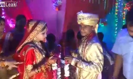 Bi hài cảnh nam khách mời bị cô dâu tát trong đám cưới