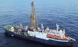 Cuộc sống trên tàu thám hiểm hai tháng mới cập bờ một lần