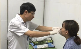 Cô gái 23 tuổi bị hoại tử mũi sau khi tiêm filler