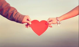 Valentine trùng 29 Tết, bạn sẽ làm gì?