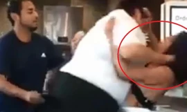 Nhân viên tiệm ăn túm tóc giật áo, tát khách nữ vì bị xúc phạm