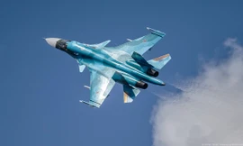 Xem 'xe tăng bay' Su-34 của Nga phóng tên lửa siêu thanh Kh-31