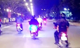 Đèn led siêu sáng - Hiểm họa của những vụ tai nạn giao thông