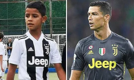 'Ronaldo con' lập siêu phẩm trong màu áo của U9 Juventus