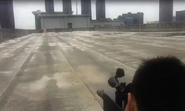Trung Quốc tung video bắn thử súng laser thiêu đốt da thịt