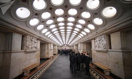 Vẻ đẹp lộng lẫy như cung điện của ga tàu điện ngầm Moscow