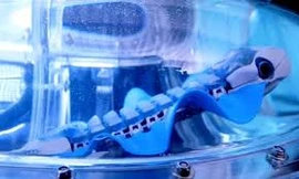 Robot không dây chuyển động như mực dưới nước