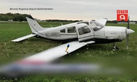 Máy bay mất bánh xe, nữ phi công 17 tuổi vẫn hạ cánh tài tình