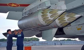 Nâng cao khả năng phối hợp chỉ huy hiệp đồng tham gia bắn ném bom đạn