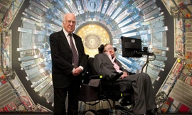 Hành trình vượt qua căn bệnh hiểm nghèo của Stephen Hawking