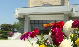 Bên trong tư dinh đầy hoa của Chủ tịch Kim Jong-un