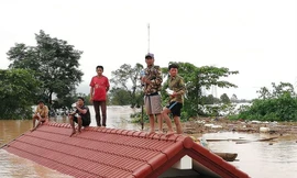 Báo Lào: 2 người thiệt mạng trong vụ vỡ đập thuỷ điện