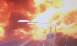 Cảnh xe bồn phát nổ, biến đường cao tốc thành biển lửa qua CCTV