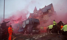 Hé lộ màn chào đón kinh hoàng dành cho Man City