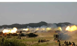 Chủ tịch Kim giám sát quân đội Triều Tiên tập trận chiếm đảo