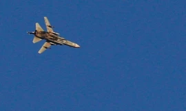 Máy bay Syria xuất hiện gần biên giới với Israel ngày 23/7. 