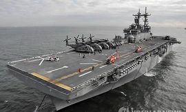 Tàu đổ bộ tấn công USS Wasp của Mỹ. Ảnh: Yonhap