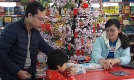 Hái lộc may mắn nhận ngay Lì xì tại Nhà sách Tiền Phong