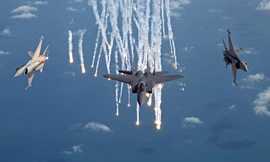 Ngắm dàn chiến đấu cơ khoe uy lực tại triển lãm hàng không Singapore