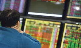 Bán tháo cuối phiên khiến VN-Index mất gần 28 điểm