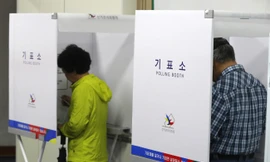 Công dân Hàn Quốc bắt đầu bỏ phiếu bầu Tổng thống