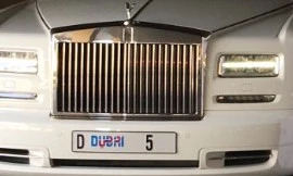 Đại gia Dubai chi 200 tỉ mua biển xe có độc chữ số 5