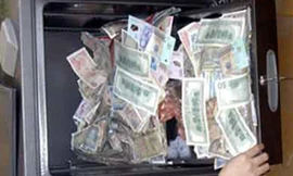 Trộm đột nhập trụ sở UBND xã phá két sắt lấy tiền