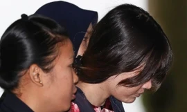 Đoàn Thị Hương xuất hiện tại tòa Tối cao Shah Alam (Kuala Lumpur, Malaysia) hôm nay, 22/1. Ảnh: AP