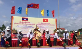 Khởi công xây dựng cầu Xà Ợt. Ảnh: H.H