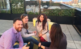 Công ty 'gây sốc' tặng mỗi nhân viên hơn 300 triệu đồng đi du lịch