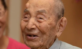 Cụ ông Yasutaro Koide