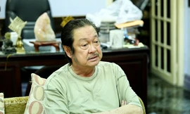 Nam nghệ sĩ trở lại đóng phim sau thời gian bị nợ nần.