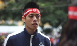 Sao bóng đá Hà Nội nói gì về Chủ Nhật Đỏ?