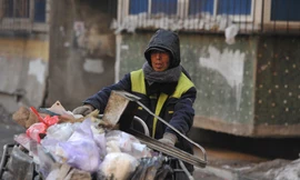 Công nhân vệ sinh chi nửa tỉ đồng làm từ thiện