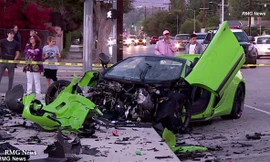 Buốt ruột nhìn siêu xế Spider McLaren nát bét sau tai nạn