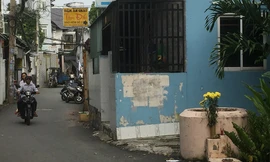 Giếng Bọng nằm trên đường số 10 phường Trường Thọ, Thủ Đức. Giếng nằm sát đường ngay cạnh nhà dân, hiện đang được bà con nơi đây lập bàn thờ với nhang và hoa.