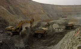 Một mỏ vàng ở Burkina Faso. Ảnh: Reuters