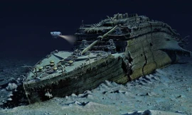 Hình ảnh mô phỏng tàu ngầm chở khách du lịch thăm xác tàu Titanic.