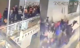 Thót tim cảnh hành lang trung tâm chứng khoán đổ sụp, 75 người bị thương