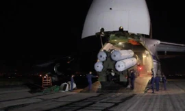 Nga chuyển S-300 đến Syria bằng siêu vận tải cơ An-124