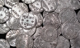 Đam mê trò chơi truy tìm kho báu cùng nỗ lực tìm kiếm của một công nhân ở Đan Mạch cuối cùng đã được đền đáp khi anh tìm ra kho báu của người Viking.