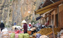 Khoai tây Trung Quốc khoác 'áo' Đà Lạt