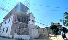 Sập giàn giáo ở Gia Lai, 2 người thương vong