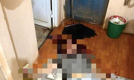 Nữ chủ tiệm cắt tóc tử vong trên vũng máu