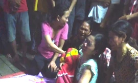 Bàng hoàng phát hiện 3 em nhỏ tử vong dưới ao