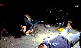 Tông đuôi ô tô tải, ba thanh niên trên một xe máy thương vong