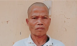 'Yêu râu xanh' hiếp dâm con riêng của vợ hờ bị bắt sau 12 năm lẩn trốn