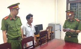 Bắt đối tượng say rượu cầm dao chém CSGT