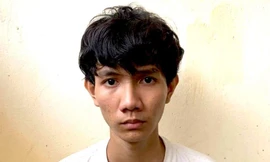 Bắt đối tượng dụ nữ sinh cấp 3 quay clip 'nóng' rồi tống tiền