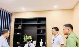 Vụ 'bác sĩ' tốt nghiệp ngành văn hóa đi khám bệnh: Nhận thêm hàng loạt đơn tố cáo 